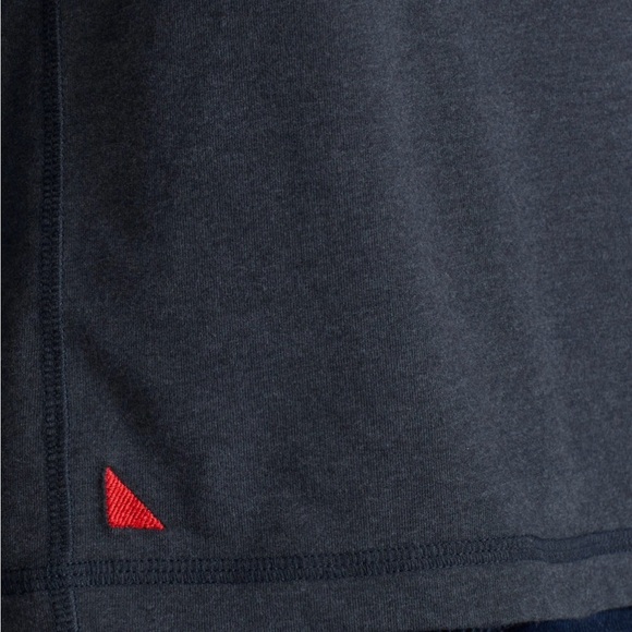 UNTUCKit “Albarino” Long Sleeve Henley - Size L - Picture 4 of 6